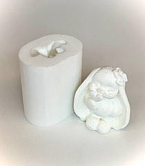 Силіконовий молд для мастики і шоколаду Зайченя вушка з морковкою 3D, 3Д