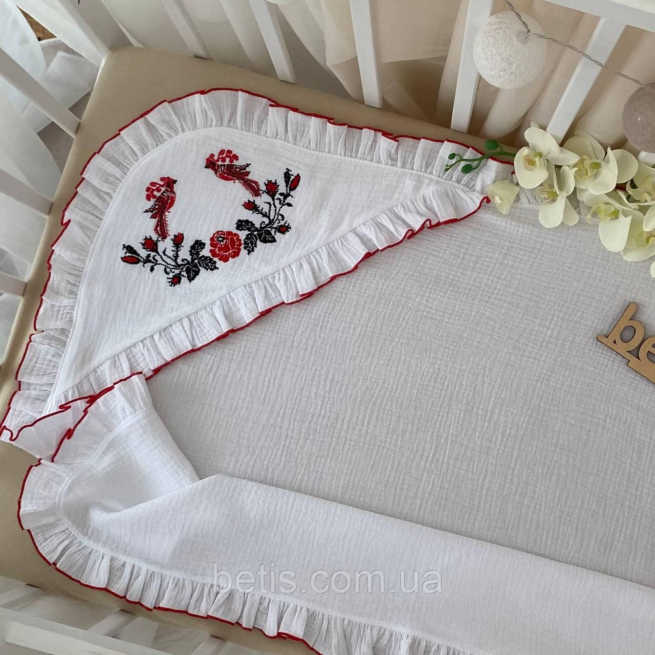 Крижма "Ружа" Білий/червоний Муслін арт.91450237  75*90 см.(р)