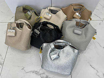 Сумка жіноча містка зі штучної шкіри в різних кольорах Janin