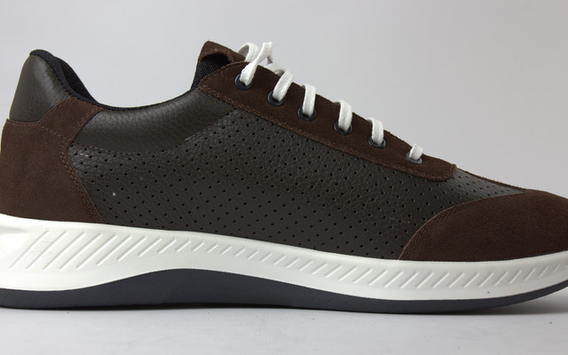 Полегшені літні кросівки коричневі шкіра з перфорацією із замшевими вставками чоловіче взуття великих розмірів 46 47 48 49 50 Rosso Avangard DolGa Run Black Brown Perf BS Код Артикул 2700898381 Полегшені літні кросівки коричневі шкіра з перфорацією із замшевими вставками чоловіче взуття великих розмірів 46 47 48 49 50 Rosso Avangard DolGa Run Black Brown Perf BS Код Артикул 2700898381