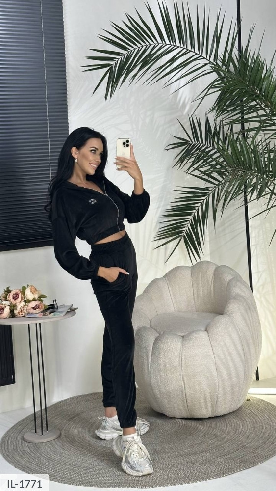 Спортивний костюм жіночий прогулянковий стильний укорочена кофта-бомбер і штани високої посадки арт 2047
