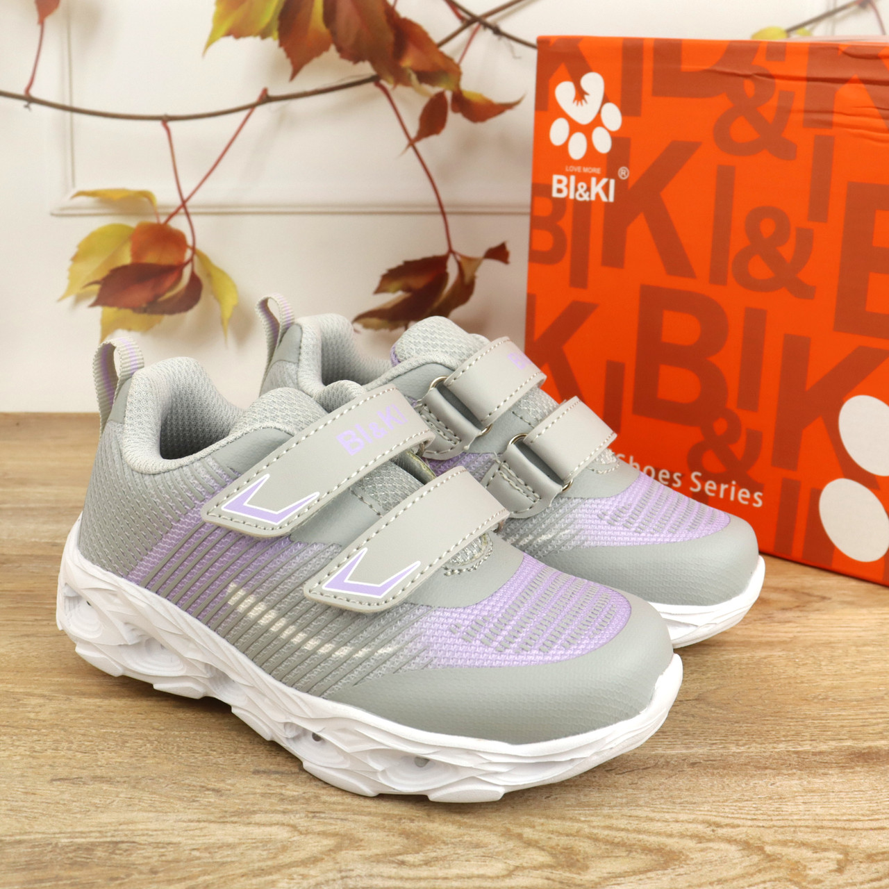 Кросівки для дівчинки LED підсвічування на липучках тм Bi&Ki розмір