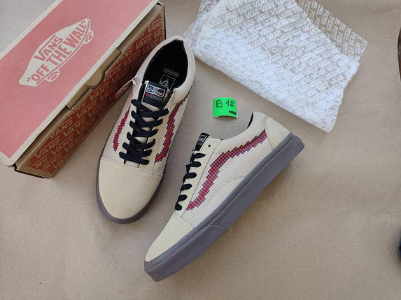 45 р Vans Old Skool x Nintendo Game Over Light Brown кеди чоловічі кросівки, що містяться на темній підошві, фото 1