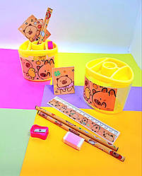 Підставка стаканчик із набором Капібара