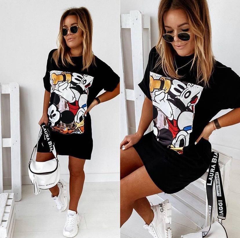 Коротке літнє плаття футболка прямого крою з малюнком на грудях ( р. 42-52) 52032723, фото 1