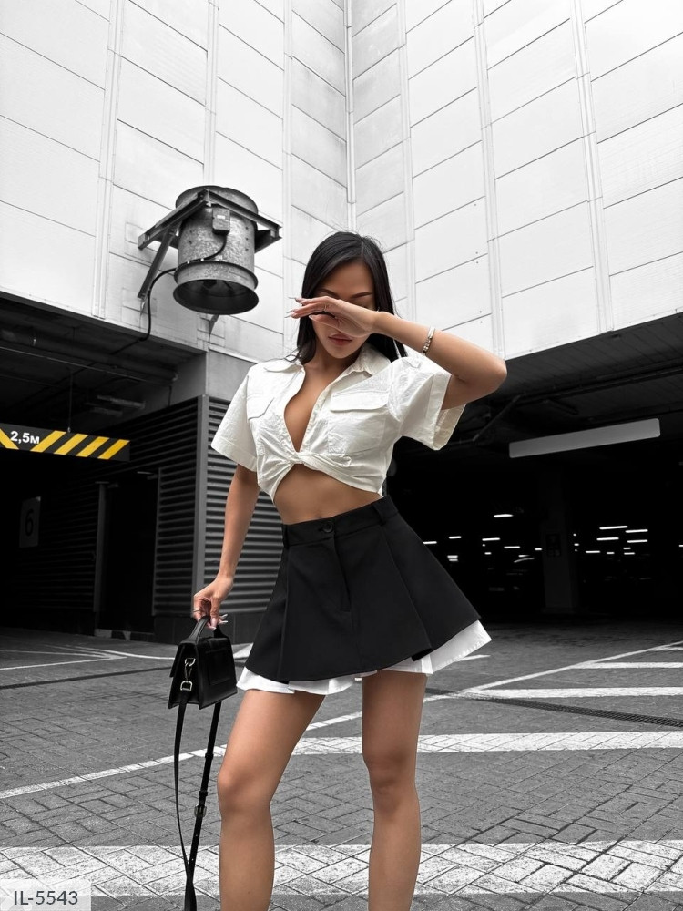 Шорти-спідниця жіночі короткі міністильні ефектні з білою вставкою внизу пишні розкльошені молодіжні