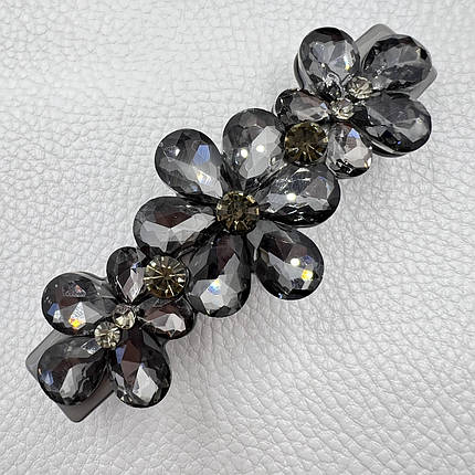 Шпилька автомат для волосся — французький пластик квіточки із сірими кристалами розмір 9 см висота 3 см, фото 1