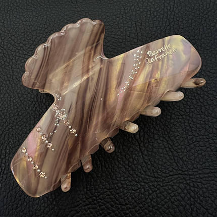 Краб для волосся міцний французький пластик коричневого кольору з камінчиками та написом довжина 9.5 см висота 4.5 см, фото 1