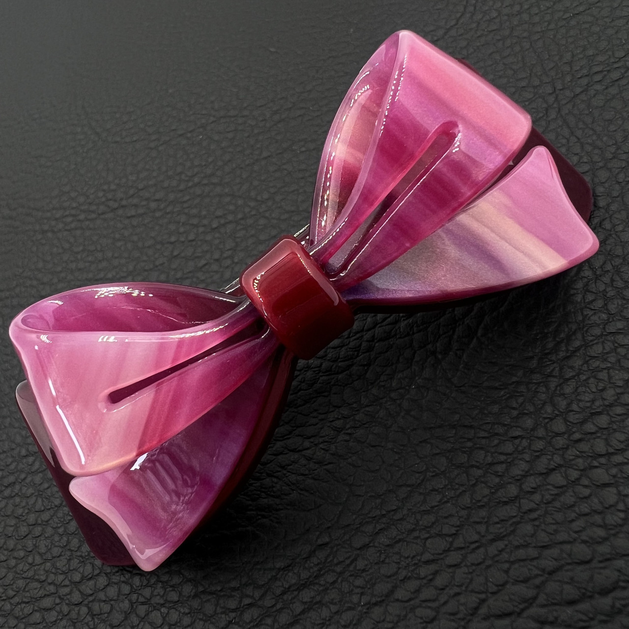 Шпилька автомат для волосся елегантний бантик малинового кольору довжина 8.5 см висота 3 см