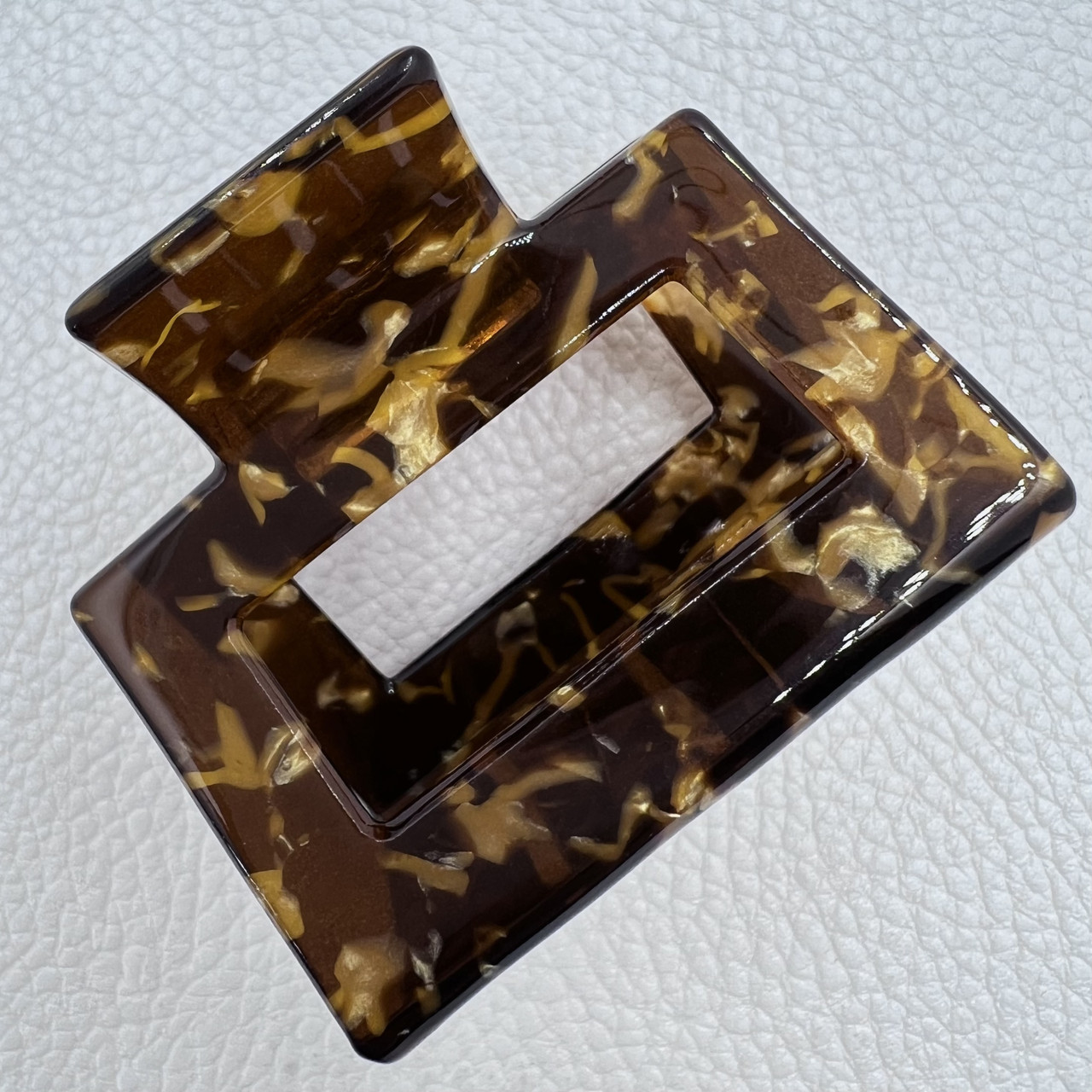 Краб для волосcя акрил глянсовий мармуровий коричневий с золотистим вкрапленням довжина 4.5 см ширина 5.5 см