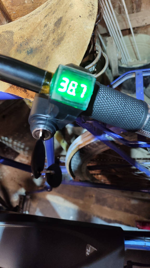 Ручка газу з ключем для електровелосипеда 12-72V з вольтметром - фото покупців 1