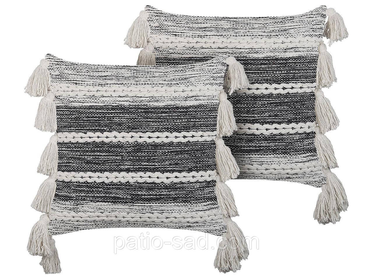 Квадратні подушки 2 шт. ROCHEA, 45×45 см, чорні в смужку, з бахромою, фото 1