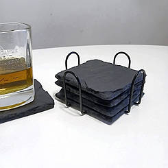 Квадратні костери з натурального каменю, сланцю з 4 шт. в металевій підставці.