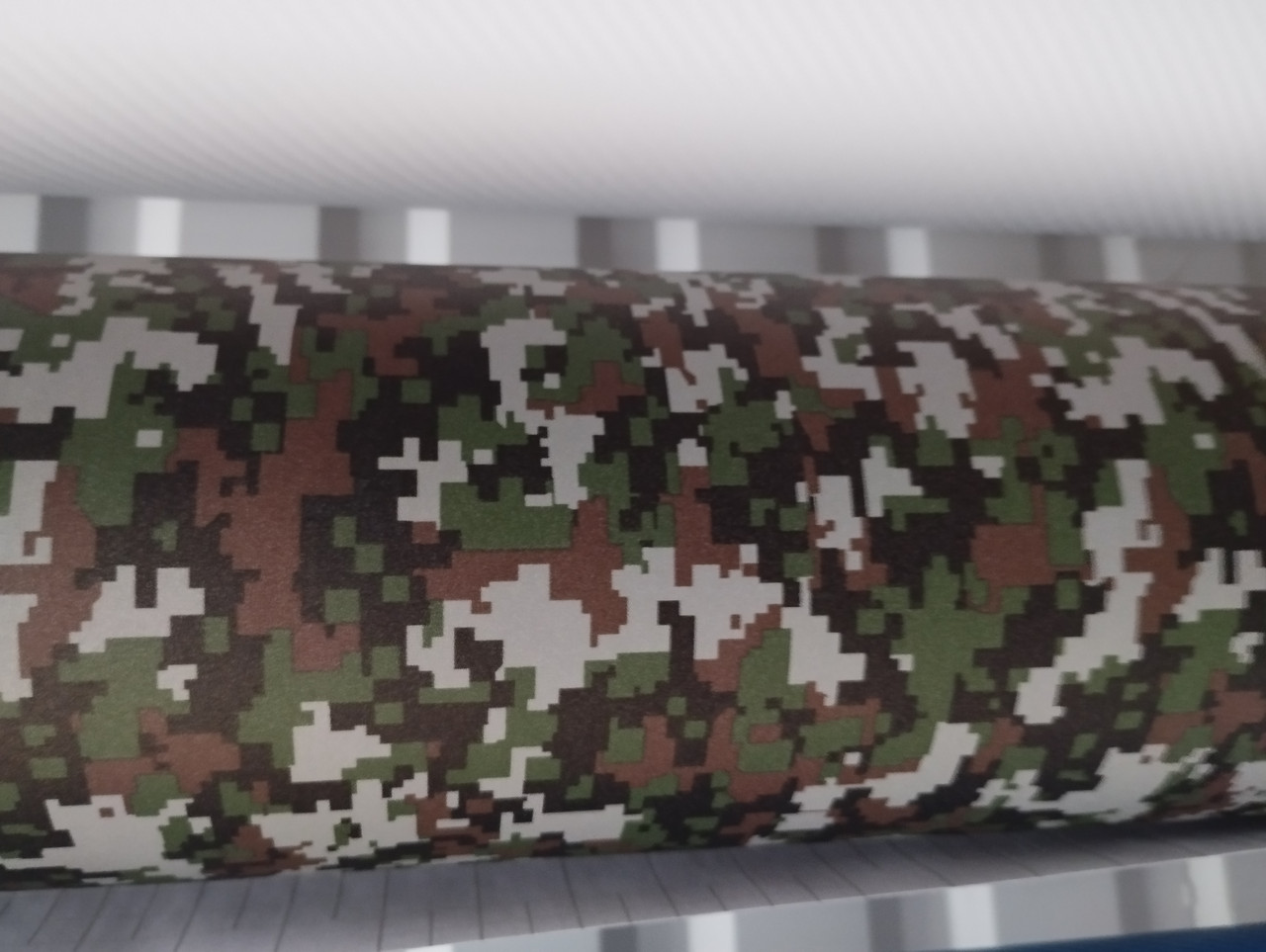 Плівка камуфляж, піксель на авто 1,52 м.х1м.