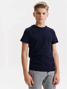 Футболка бавовняна базова для хлопчика чорна