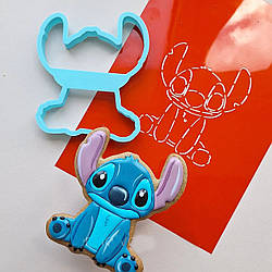 Вирубка для пряника пластикова з трафаретом Стич, 12 см