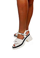 Білі босоніжки товста підошва розмір 36 37 38 39 41