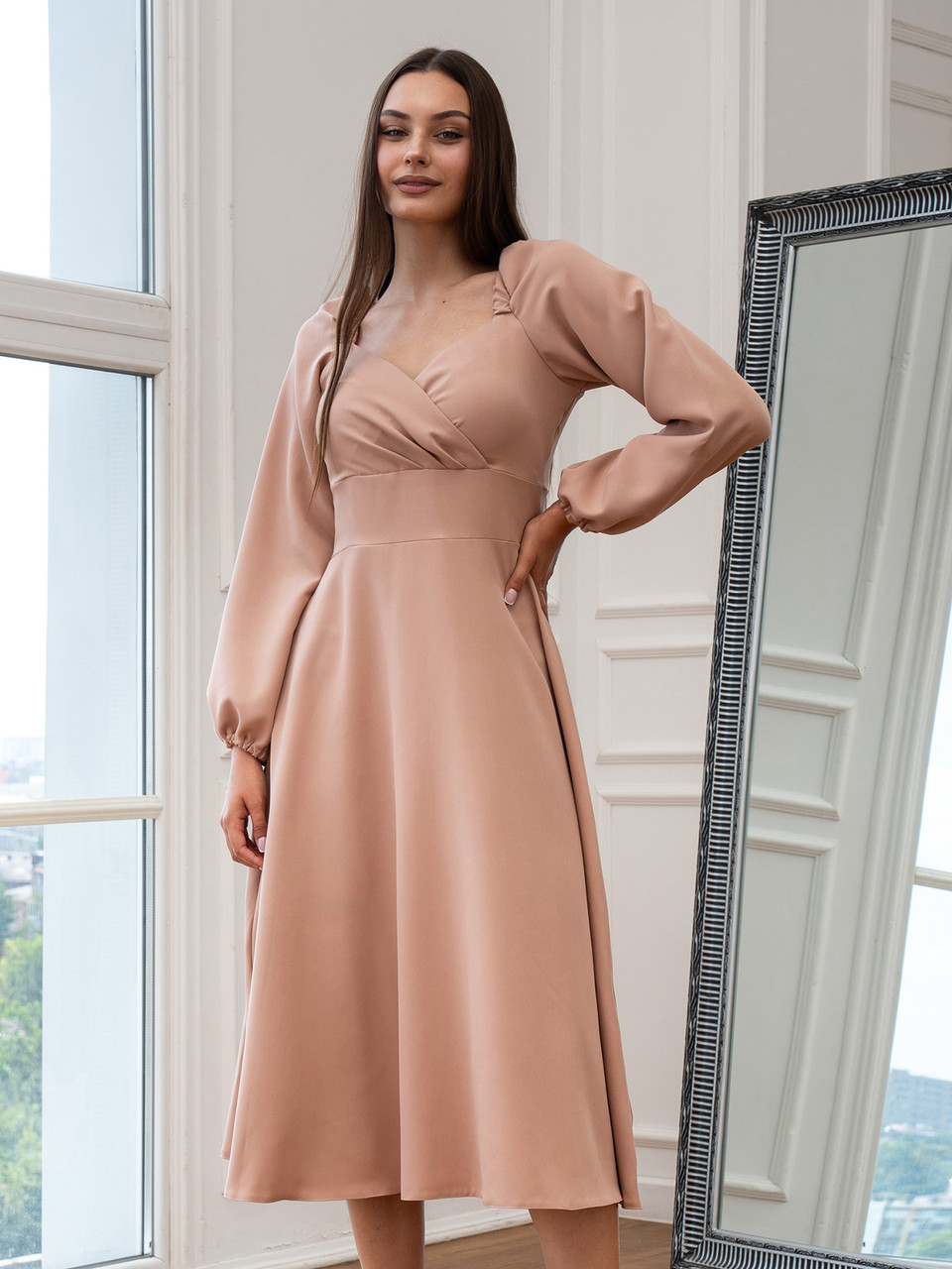 Класичне жіноче плаття-міді Polina з довгим рукавом на свята та важливі події, бежеве, фото 1