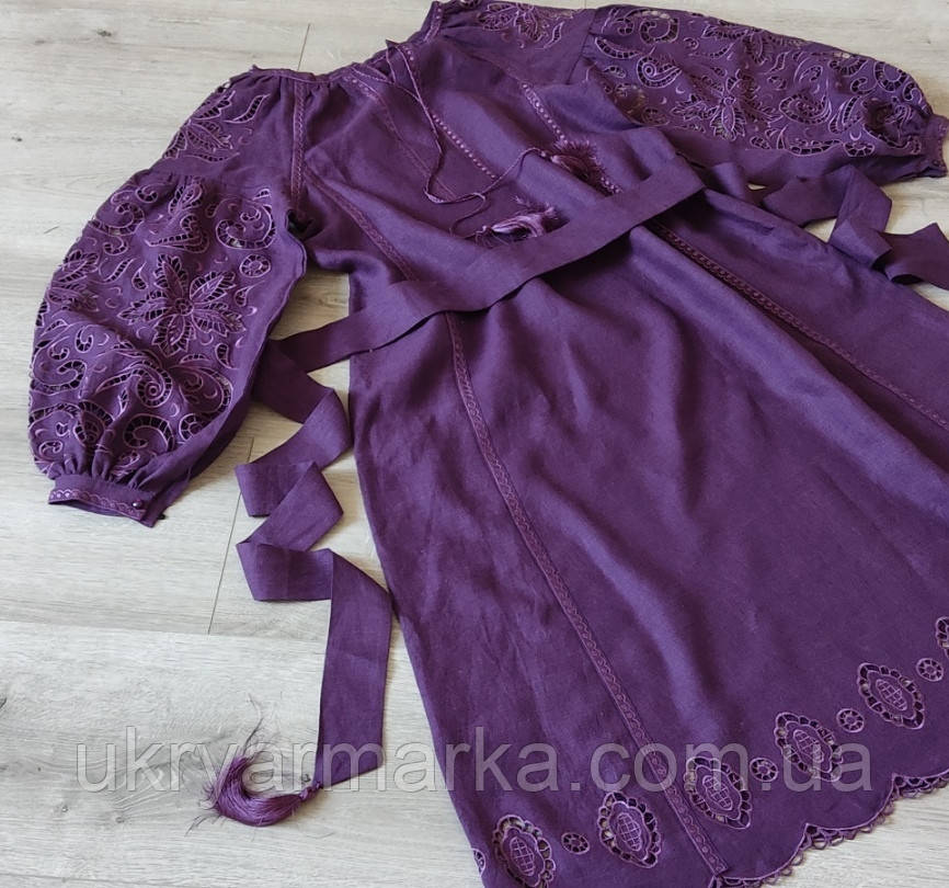 Фіолетова сукня із мереживною вишивкою рішельє "Вероніка"