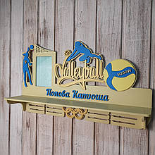 Медальниця волейбол. Полиця для кубків і медалей з волейболу. Холдер для медалей. Полиця для кубків на замовлення