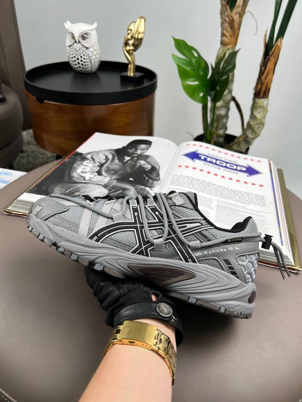 Чоловічі шкіряні текстиль кросівки ASICS Gel-Kahana TR V2 GTX Grey Silver, кеди Асикс сірі. Чоловіче взуття, фото 1