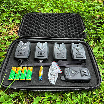 Набір сигналізаторів покльовки Rumpol 4+1 з живленням крона 9В, водонепроникні, дальність до 150м, світлова і звукова індикація