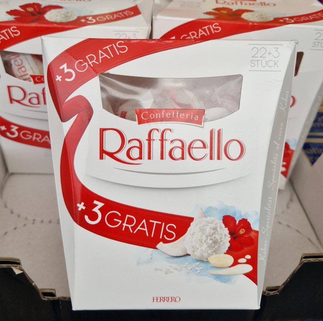 Цукерки Raffaello Confetteria Ferrero 260 г., фото 1