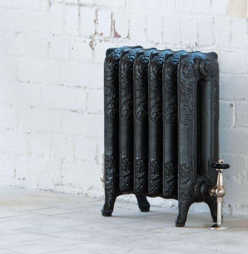 Чавунний ретро радіатор для опалення Retrox 350, фото 1