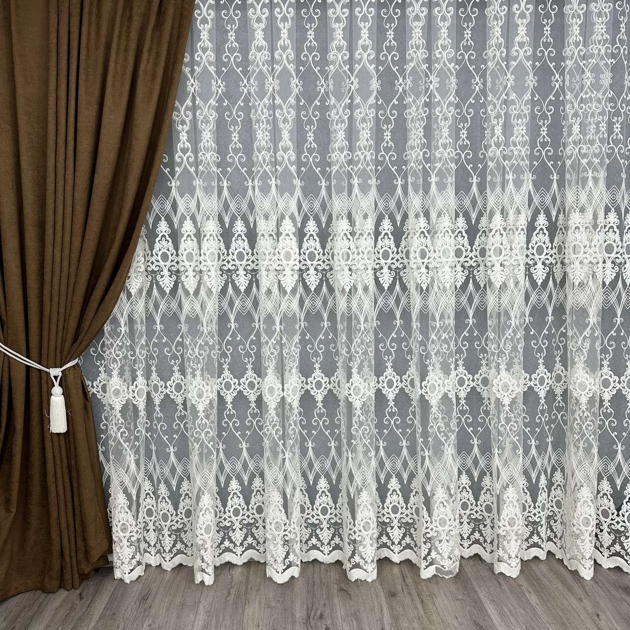 Фатиновий тюль з шиніловою ниткою №116160 молочний оптом