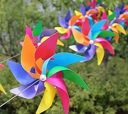 Пластикові яскраві вітряки-гірлянди, 10 шт