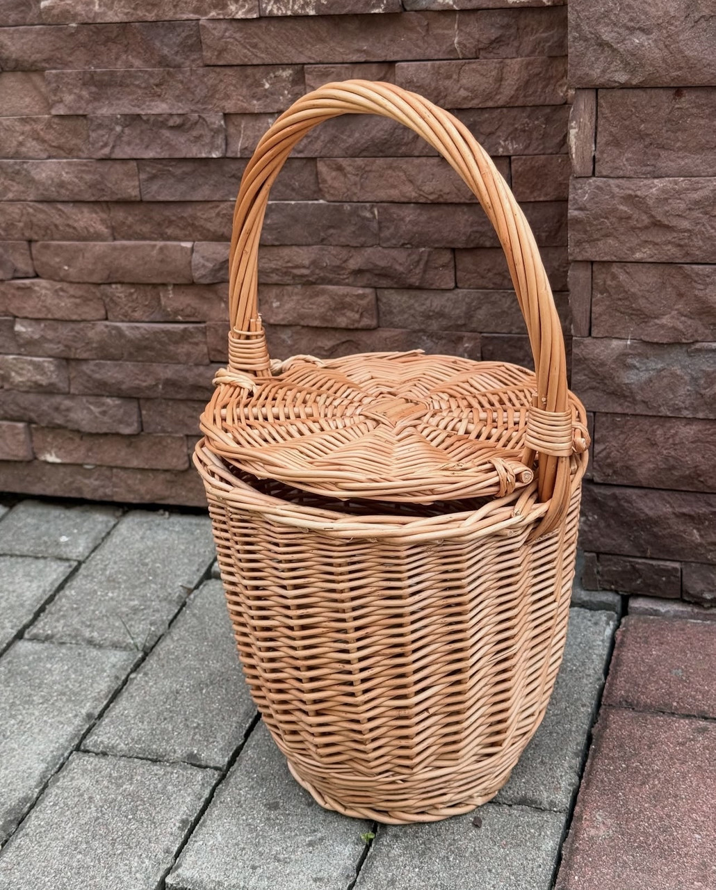 Плетена сумочка із лози