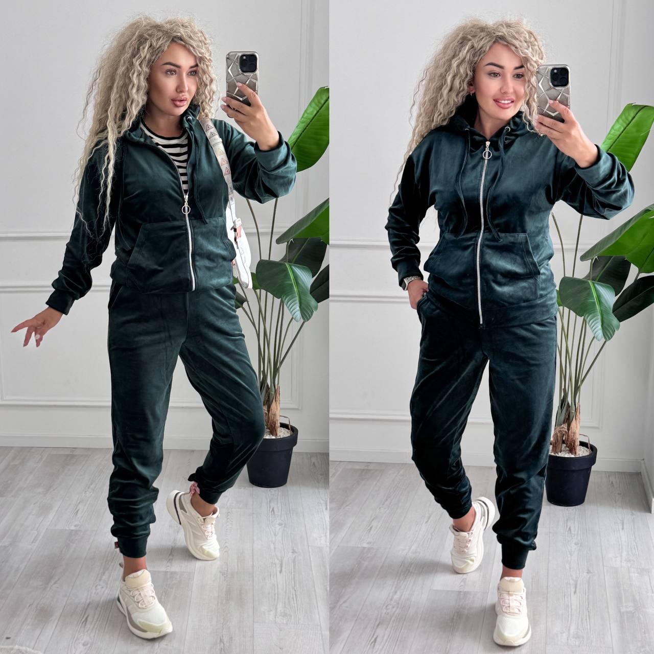 Жіночий велюровий спортивний костюм на блискавці: 42-44, 46-48, 50-52 чорний, синій, електрик, смарагдовий, графіт - фото 1 - id-p2535338547