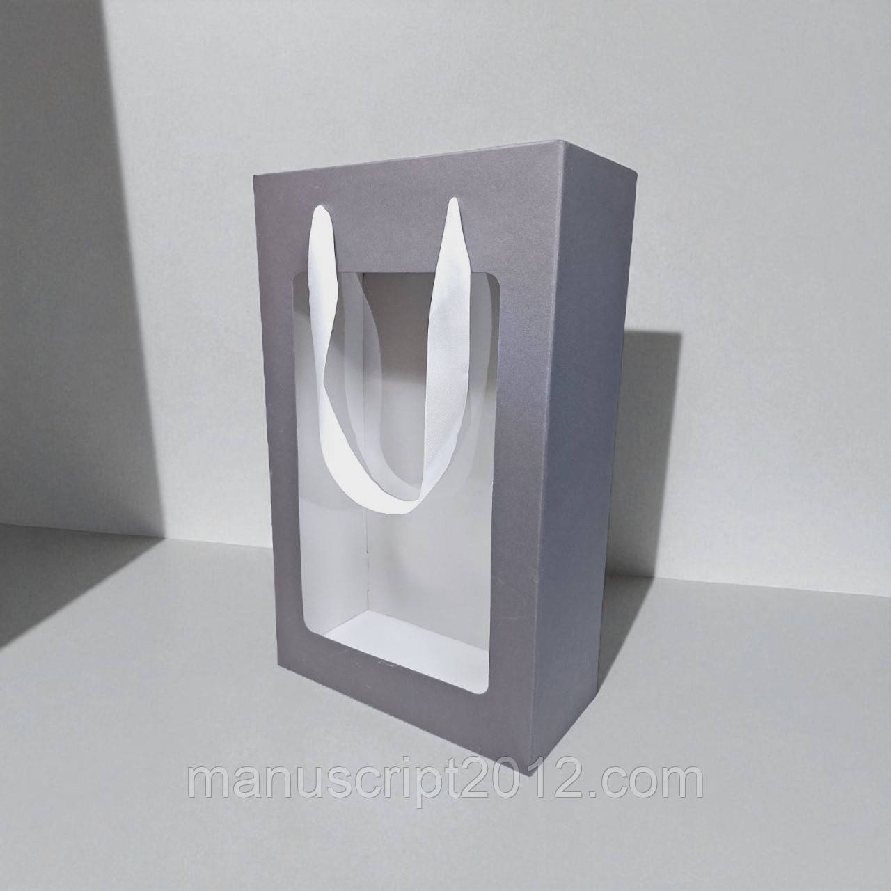 Коробка подарункова з пакетом (350х210х100мм.) сіро-біла