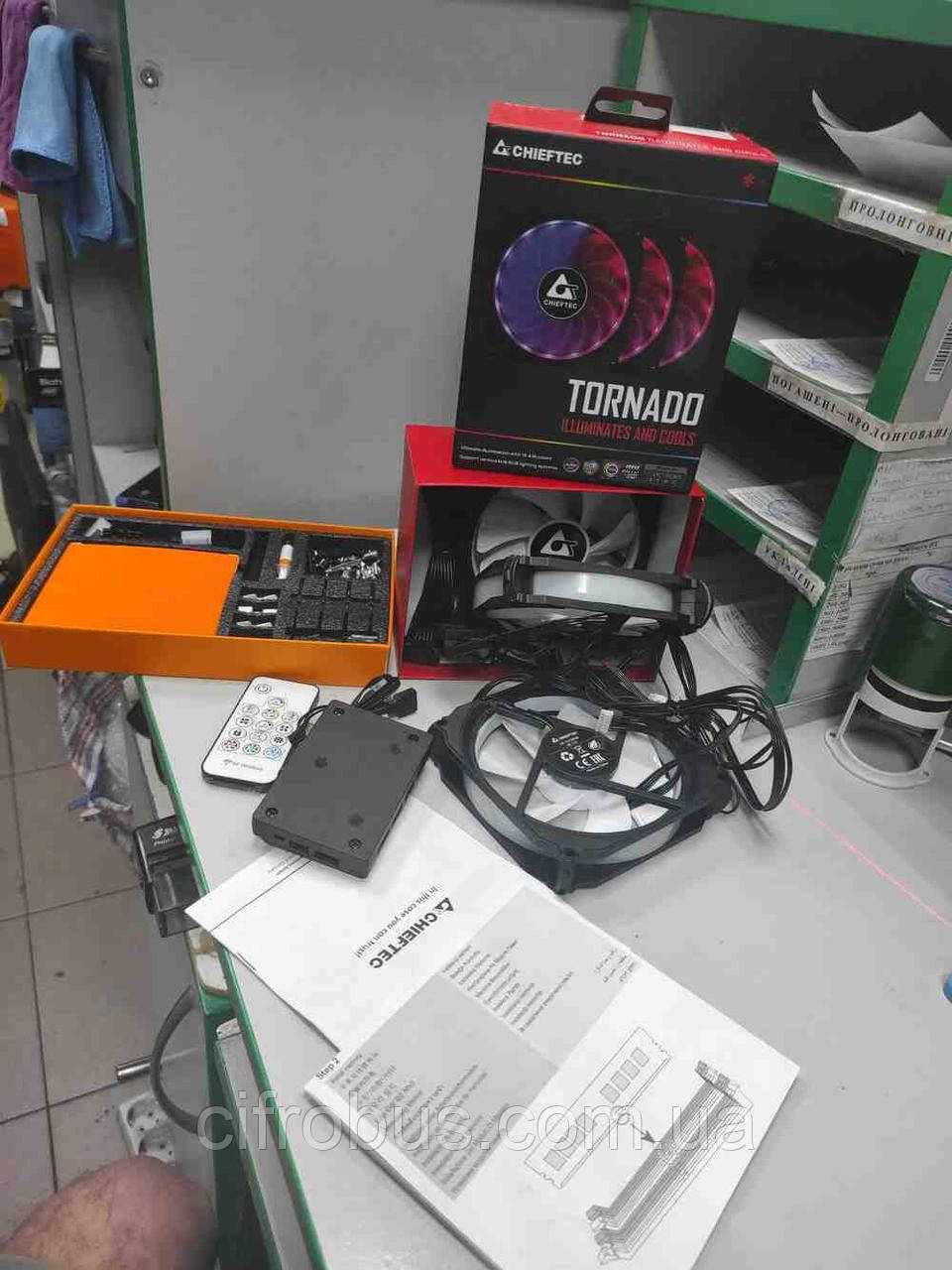 Б/У Chieftec Tornado RGB 3in1 (CF-3012-RGB), фото 1