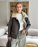 Жіноча дублянка авіатор з бежевим хутром у шоколадному кольорі., фото 5
