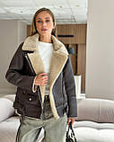 Жіноча дублянка авіатор з бежевим хутром у шоколадному кольорі., фото 4