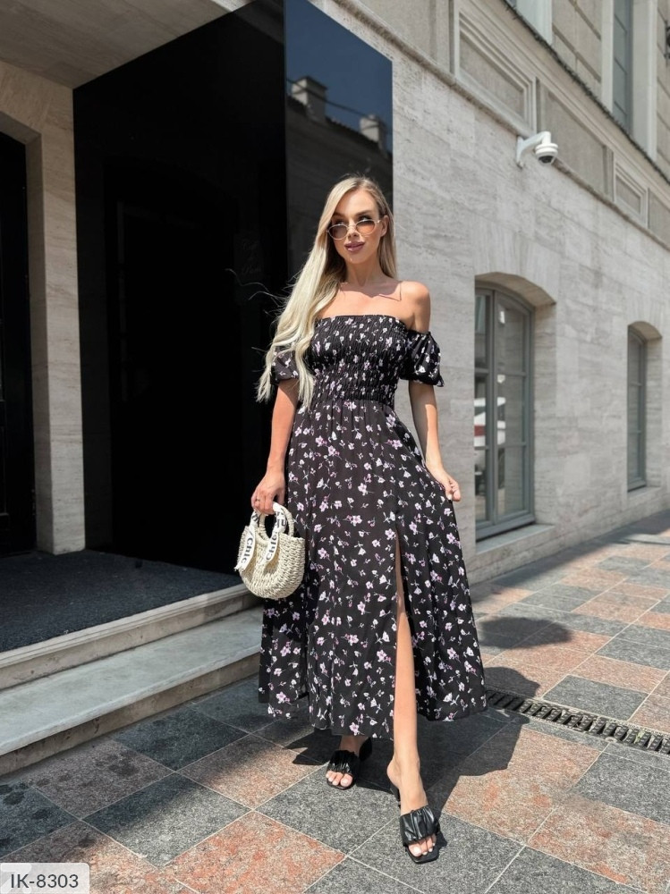 Довге жіноче довге жіноче красиве стильне верх обтислий низ спідниця кльош із розрізом відкриті плечі