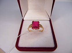 Золоте жіноче кільце. Розмір 18,8. Проба 583