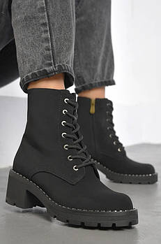 Черевики жіночі демісезонні 8 пар у ящику чорного кольору 36-41