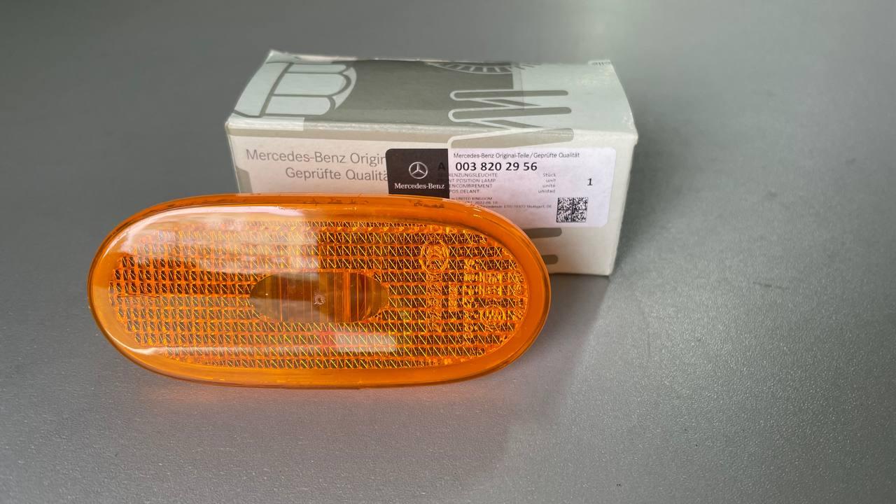 Габарит нижній (гірлянда) Sprinter 906 - VW Crafter 2006 - Mercedes-Benz - OE - A 003 820 29 56, фото 1