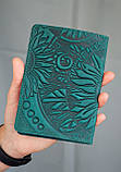Обкладинка на паспорт шкіряна темно-бірюзова з тисненням Соняхи, фото 2