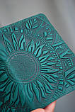 Обкладинка на паспорт шкіряна темно-бірюзова з тисненням Соняхи, фото 5