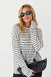 Жіночий джемпер у смужку вільного крою — чорний колір, ONE SIZE (є розміри), фото 5
