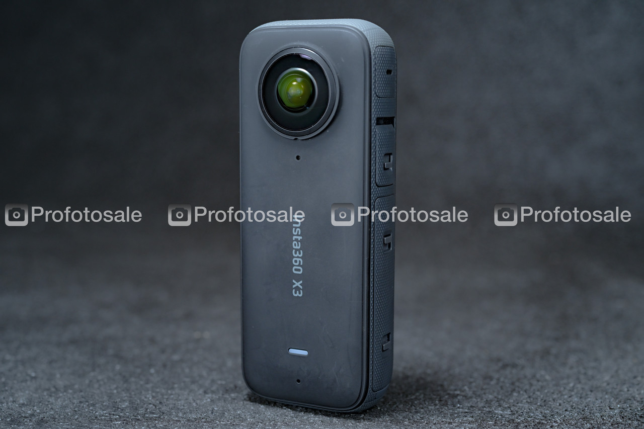 Екшн-камера Insta360 X3, фото 1