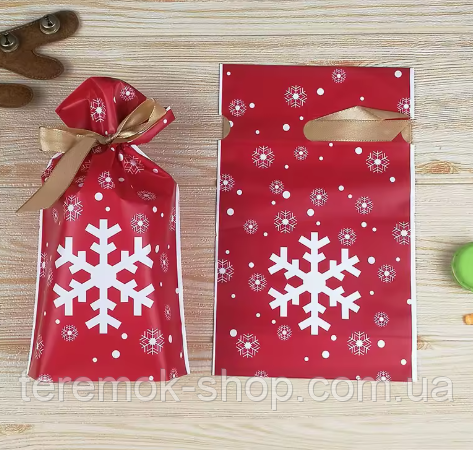Пакет червоний Новорічний Сніжинка для подарунків зі стрічкою золото поліетиленовий з малюнком 33х22 см, фото 1