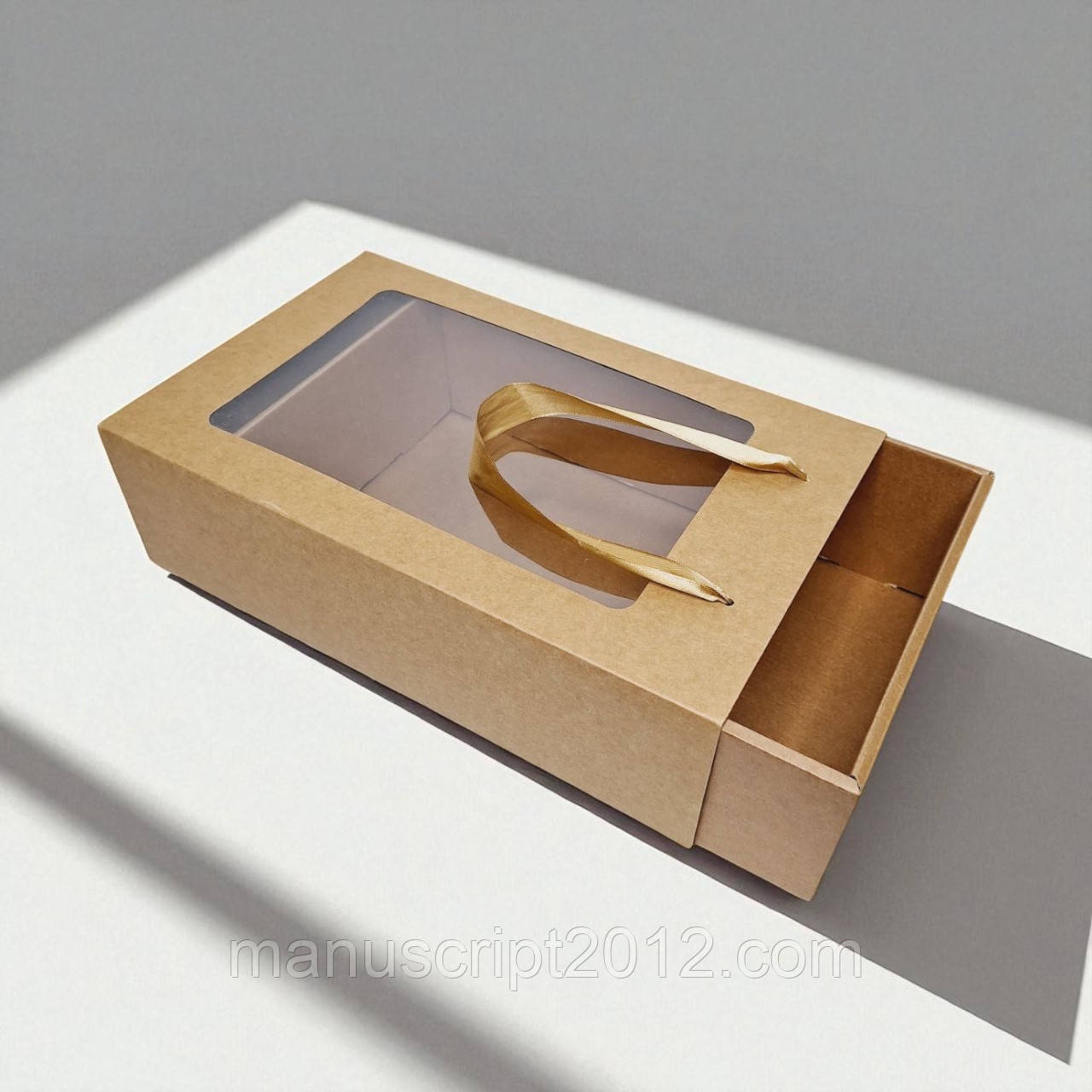 Коробка подарункова з пакетом (350х210х100мм.) крафт