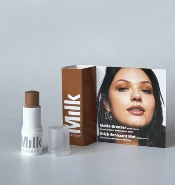 Кремовий бронзер-стік Milk Makeup Matte Bronzer відтінок Baked, 3g, фото 1