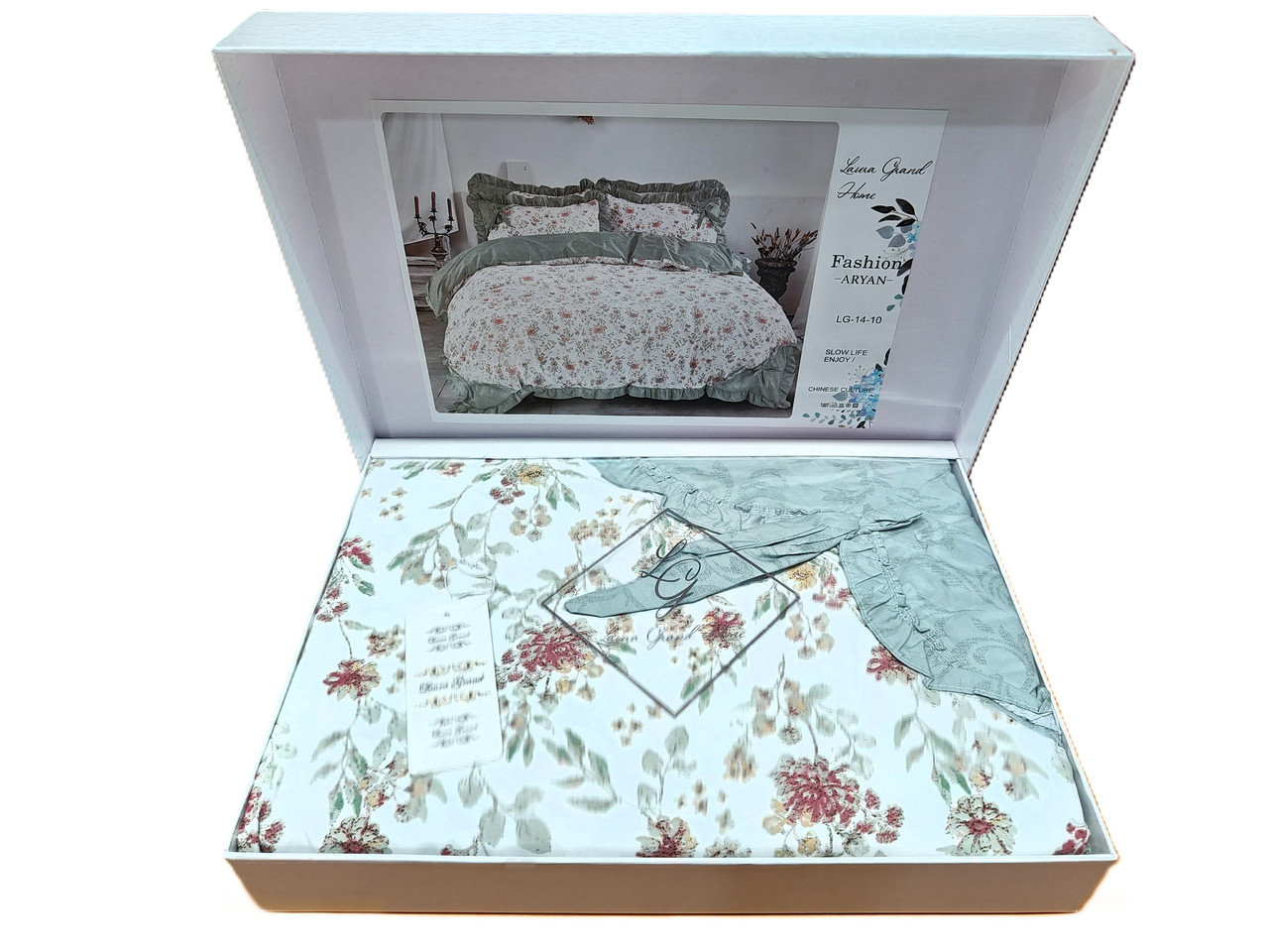 Постільна білизна в подарунковій коробці Laura Grand - Britney
