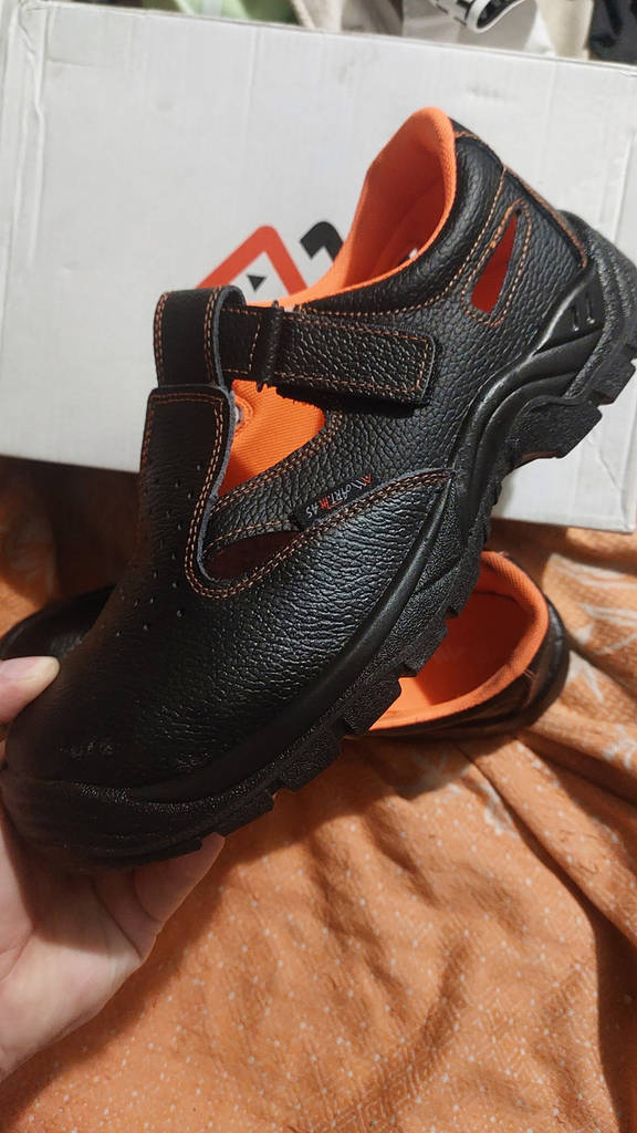 Сандалі робочі захисні з металевою вставкою 44 розмір BSSB ArtMas - фото покупців 1