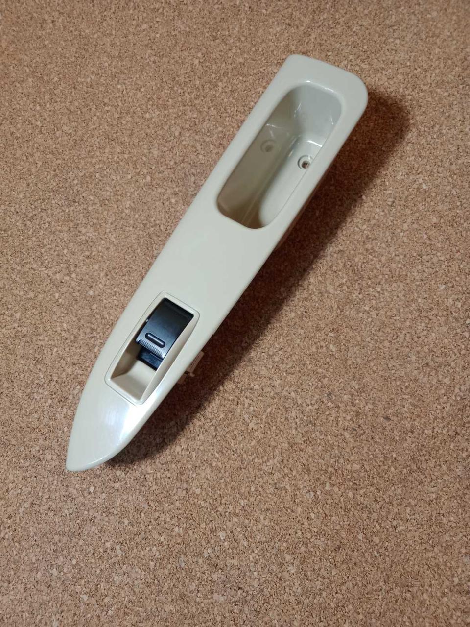 Кнопка склопідйомника задня ліва в зборі з накладкою BYD F3 Бід Ф3, фото 1